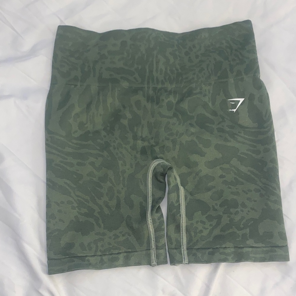 Green Camouflage Women Shorts!